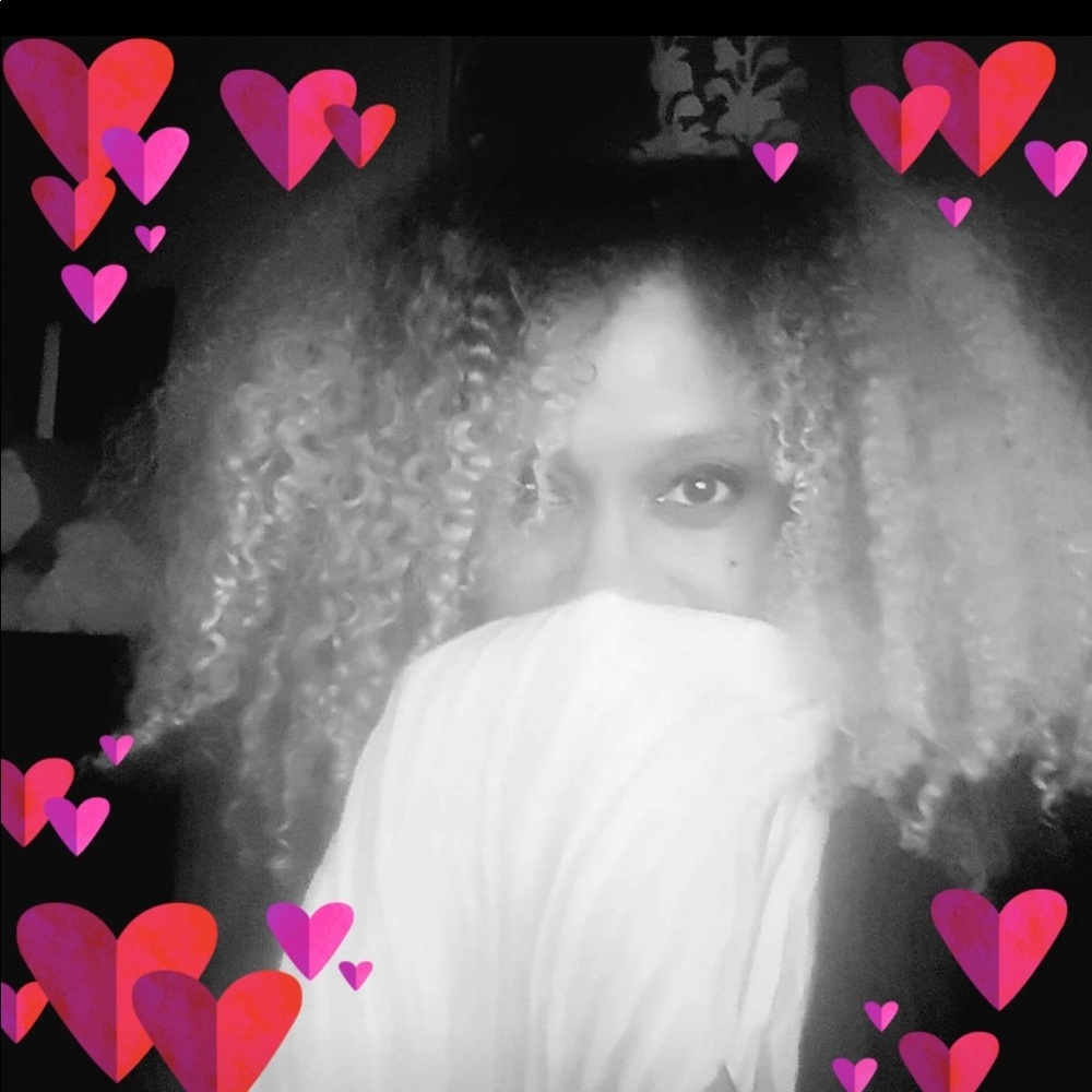 Meet your Posher, Kaycee